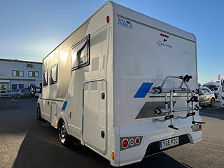 Husbil-halvintegrerad Sun Living S75 SL AUT 21 av 22