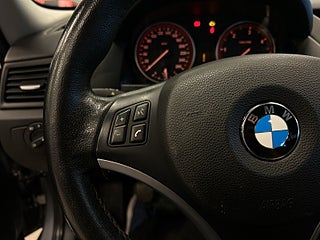 BMW X1 xDrive18d Dragkrok/MoK-Värm/SoV-Däck/Psensorer/Kamkedja – bild 17