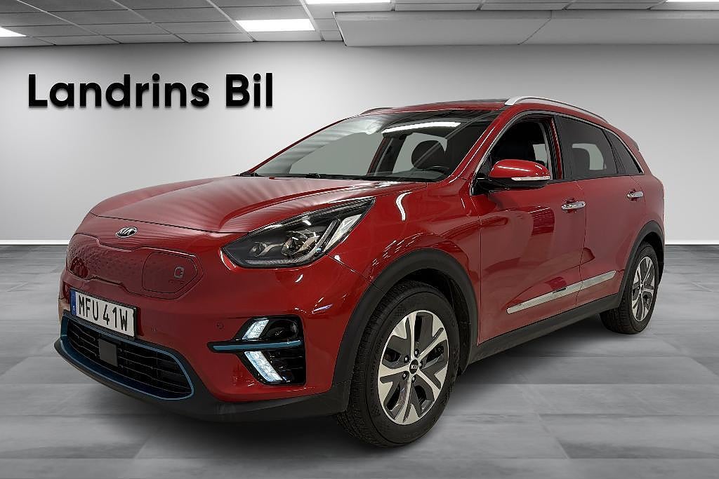 Kia E-Niro 64 kWh Advance Plus Tech *Vinterhjul*Tacklucka*