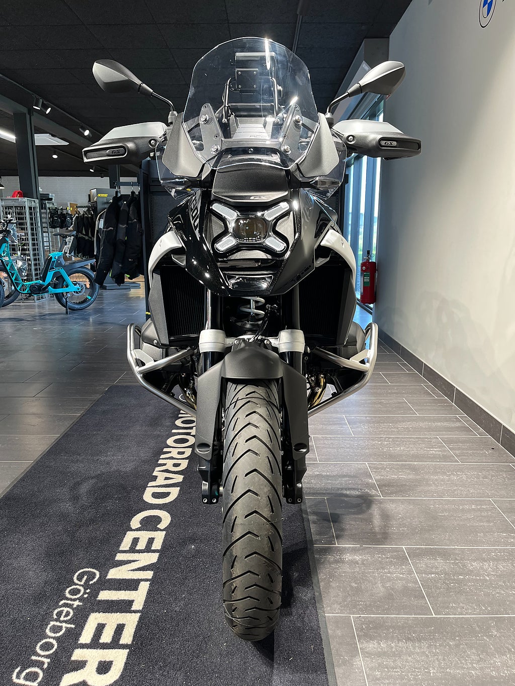 BMW R1300GS/3,45%/5års garanti/Triple black/Enduro pro/omgående lev