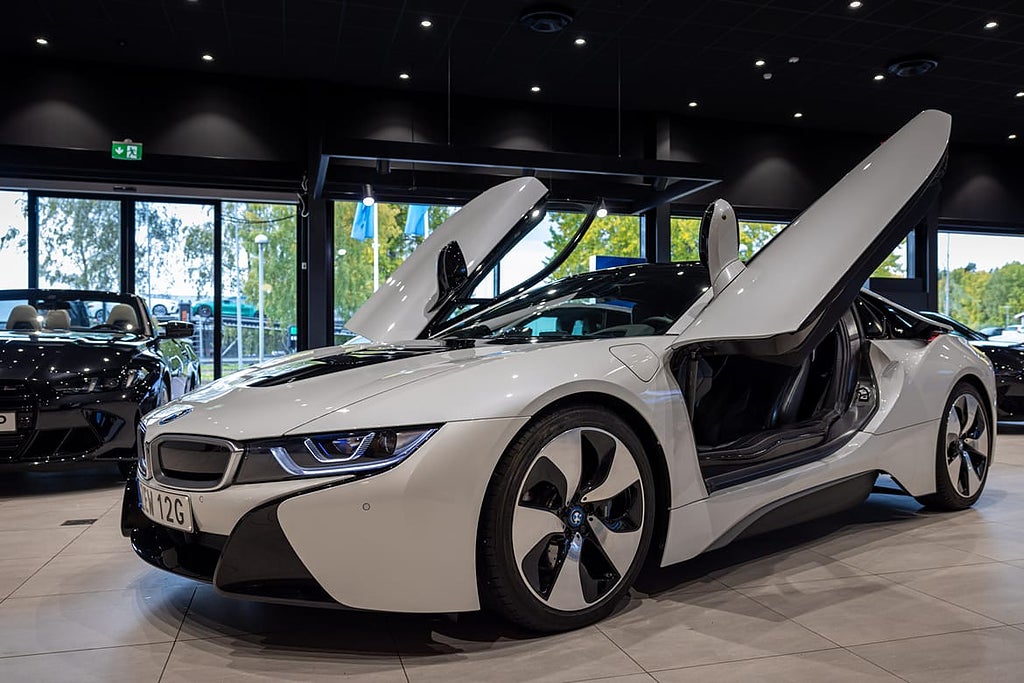 BMW i8