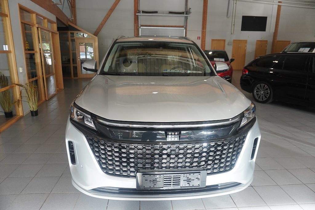 DFSK E5 1.5 + 17.52 kWh E-CVT 7-sits Euro 6