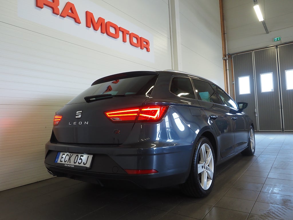 Seat Leon ST 1.5 TSI FR 130hk Dragkrok Kamera Cockpit Beats 2020