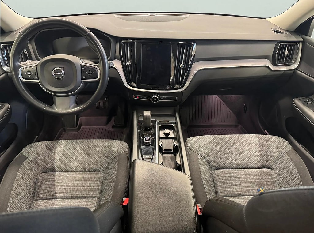 Volvo V60 B4 Geartronic Momentum 7000 Mil - miniatyr 7