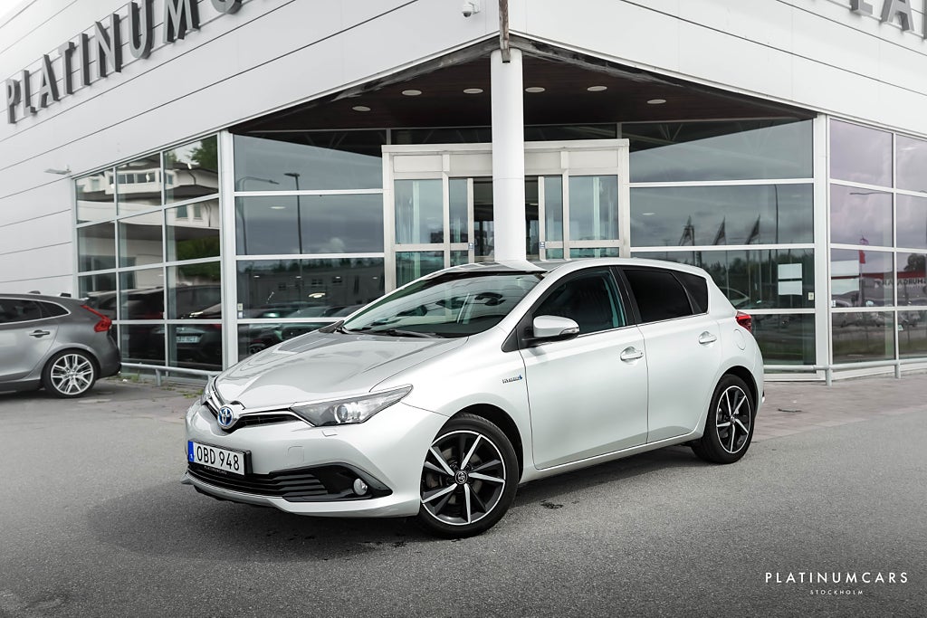 Toyota Auris Hybrid e-CVT Intense Edition 