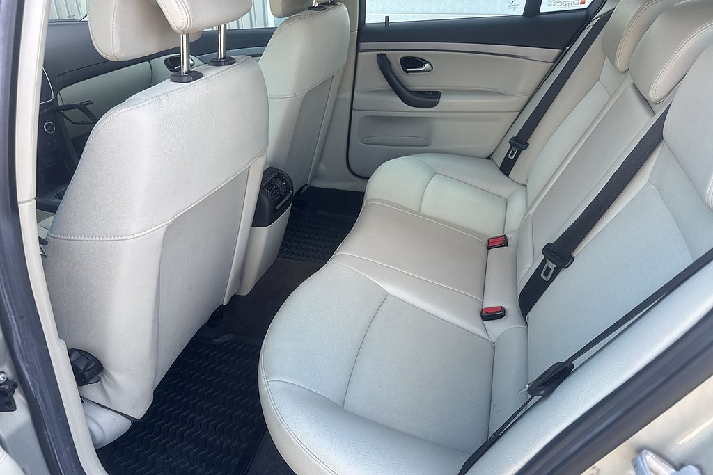 Saab 9-3 SportCombi 1.8t BioPower Linear | 150 ch | BVM | Bi-xénon | Sièges chauffants | Climatisation bizone | Révision récente
