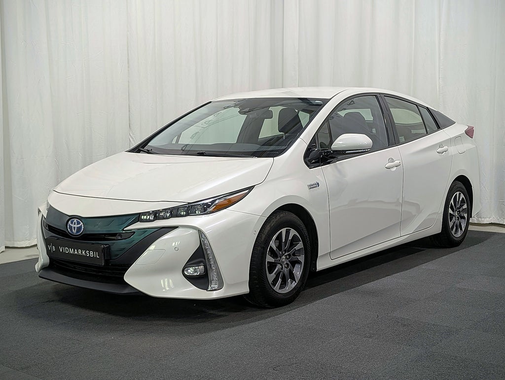 Toyota Prius Plug-in Hybrid 1.8 VVTi Executive|Skinn|Kamera|
