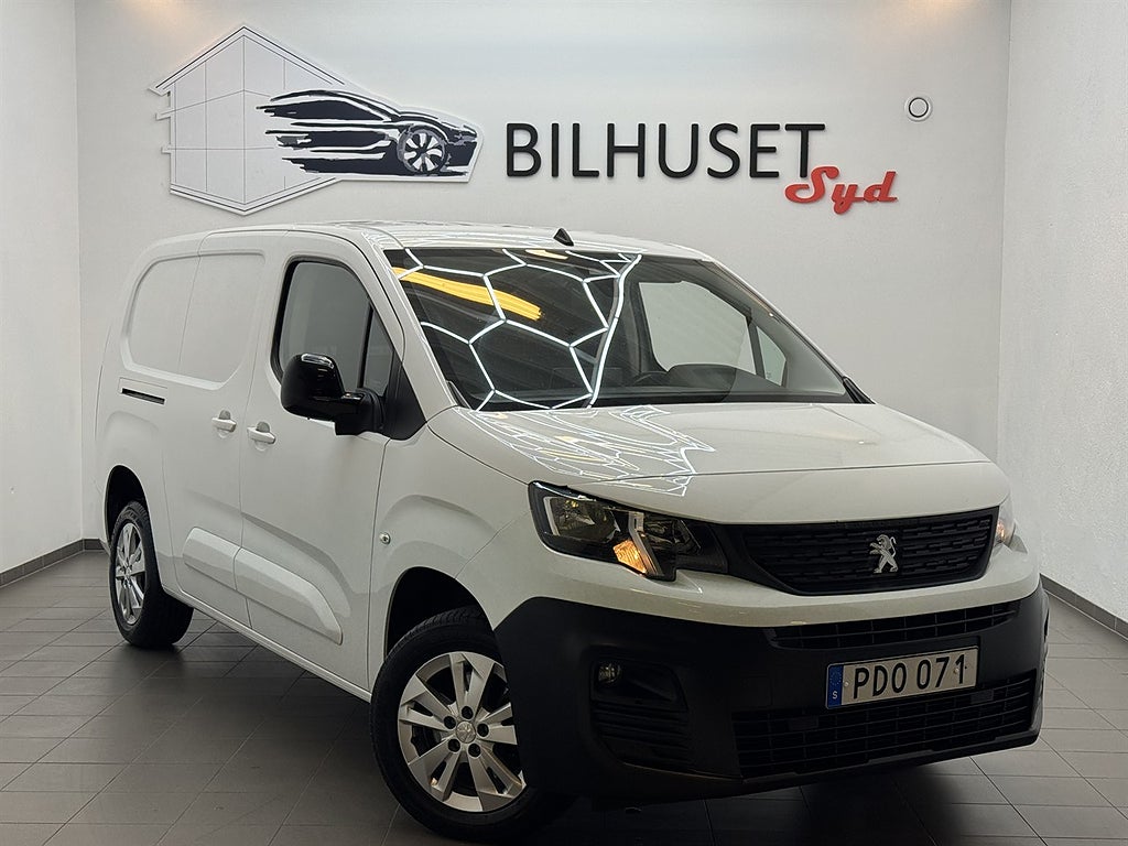Peugeot Partner Utökad Last 1.5 130hk Moms Krok/Carplay/Nyservad/1 Brukare
