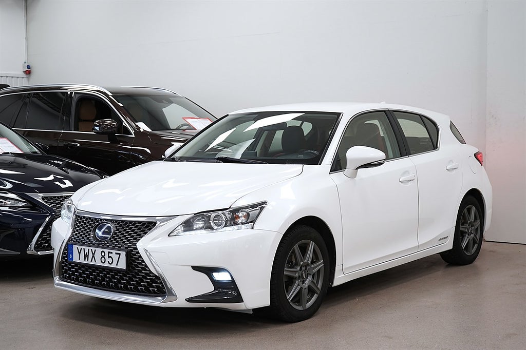 Lexus CT 200h HYBRID SPORT NYSERVAD NYBESIKTAD