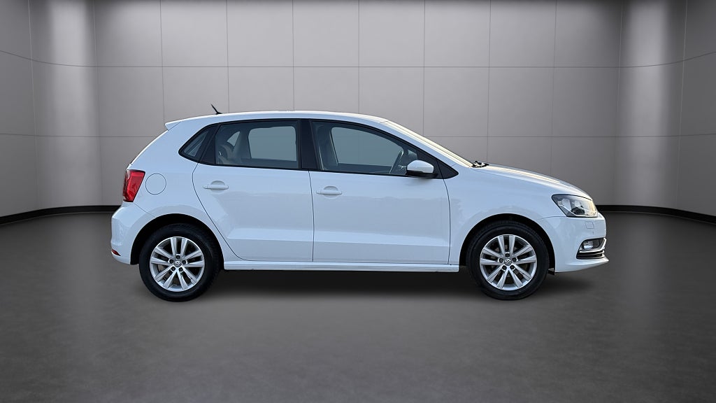 Volkswagen Polo 5-dörrar 1.2 TSI BMT Base 1 Ägare - miniatyr 6