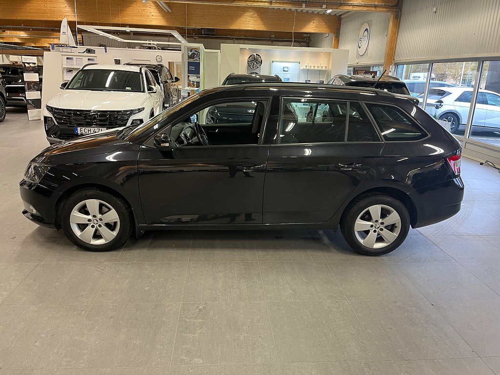 Skoda Fabia Kombi 1.0 TSI 110hk AUT Style / S+V / 