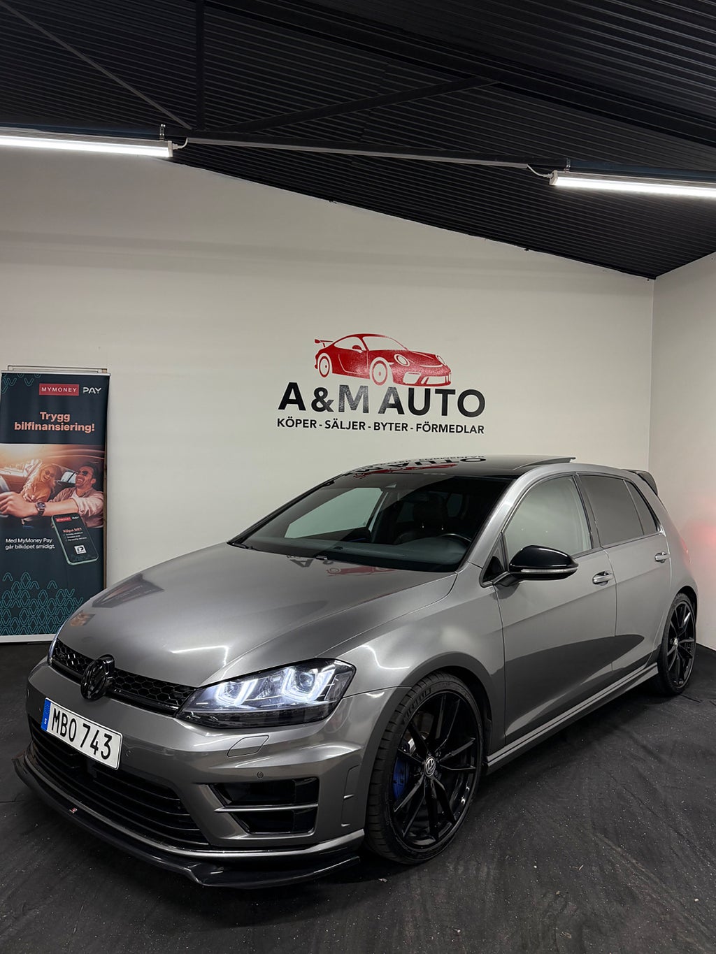 Volkswagen Golf R 2.0 TSI 4Motion - Pano / Kamera / Maxton / Skinn 