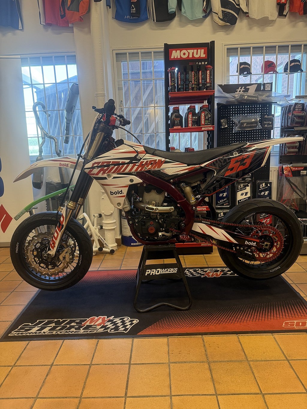 Yamaha YZ 450 F YZF 450 supermotard 