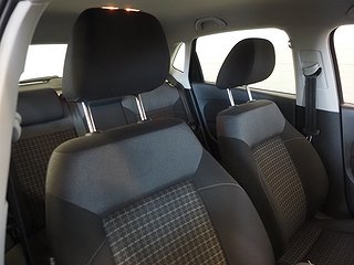 Halvkombi Volkswagen Polo 9 av 18