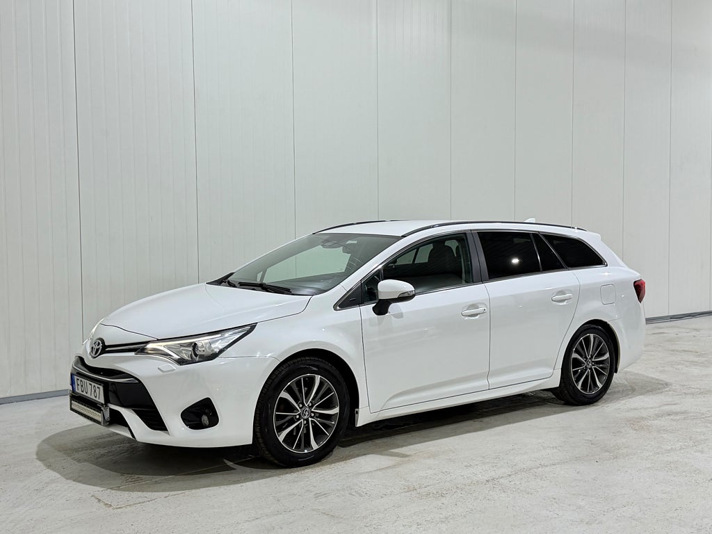 Toyota Avensis Kombi 1.8 Valvematic Active Plus B-Kamera Bluetooth 