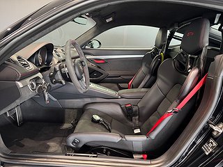 Sportkupé Porsche Cayman 9 av 11