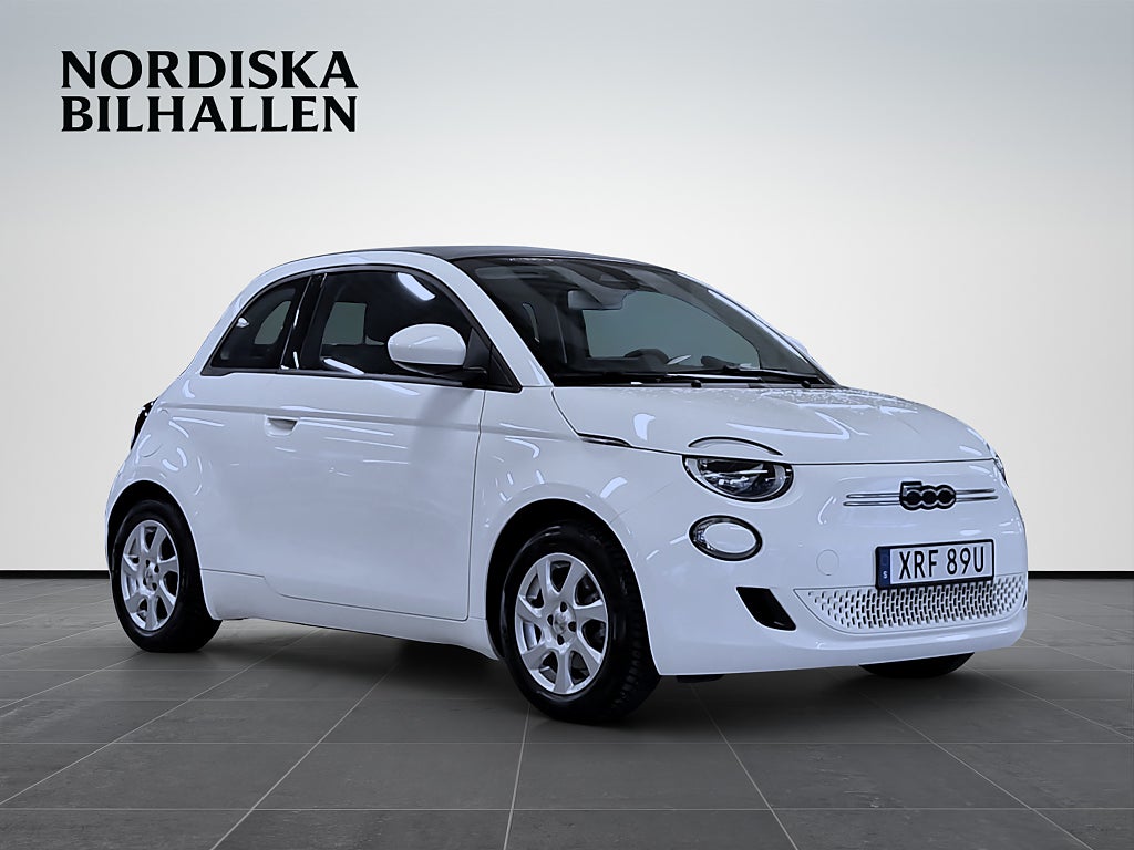 Fiat 500 Ce 42 kWh Nyservad Apple Carplay GPS 