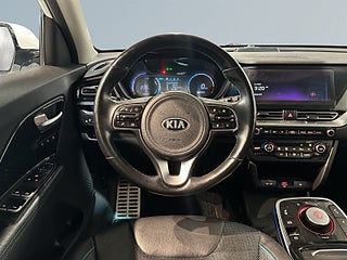 Kia Niro e- 64 kWh Advance Plus Värmepump Connect Kamera GPS SoV – bild 9