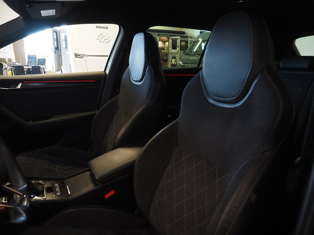 Skoda Superb iV 218hk Sportline Plug-in Hybrid |Drag|Cockpit| 2021