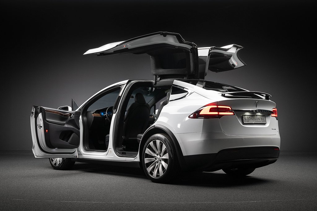 Tesla Model X Long Range AWD / Leasbar / 7-sits / Se Filmen 
