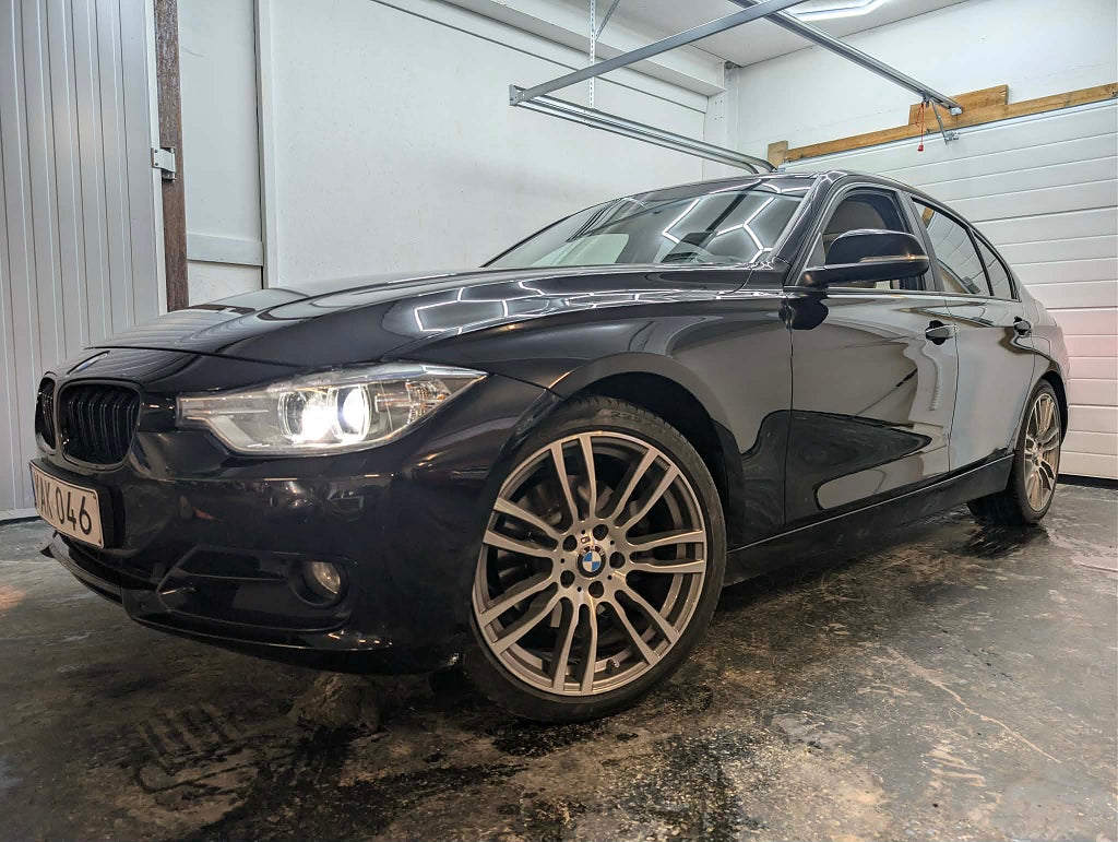 BMW 328 i Sedan Steptronic NAVI/DRAGKROK/NYSERVAD