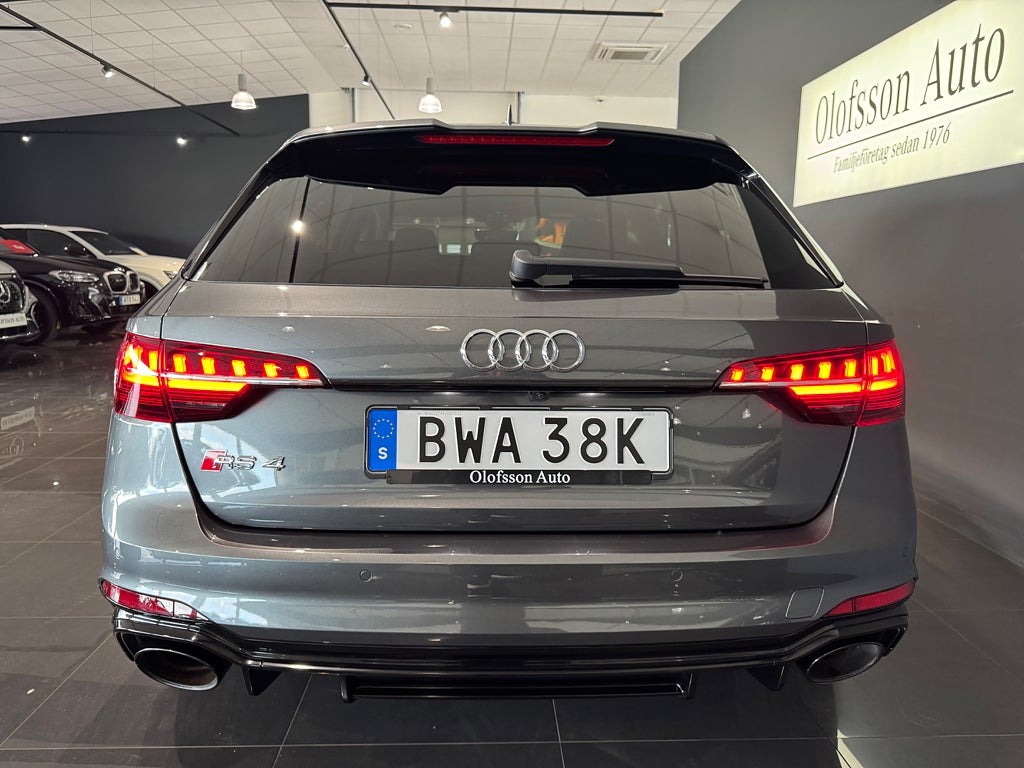 Audi RS4 Avant Quattro Panorama B&O Massage Carbon RS Design - bild 14