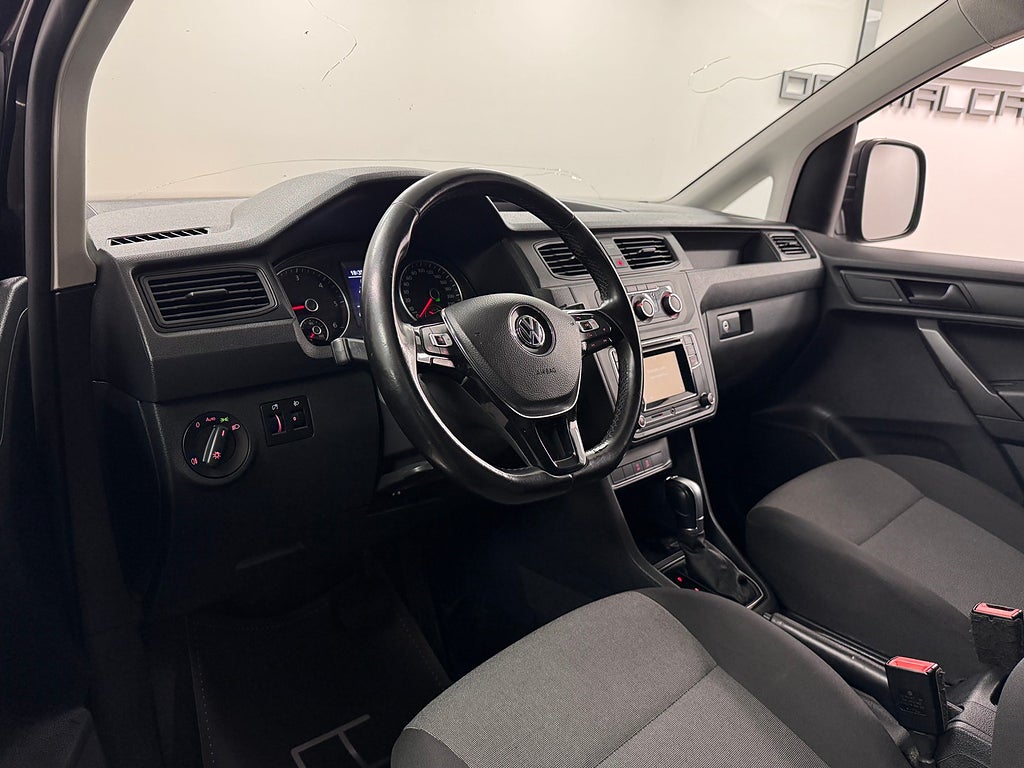 Volkswagen Caddy 2018 - miniatyr 3