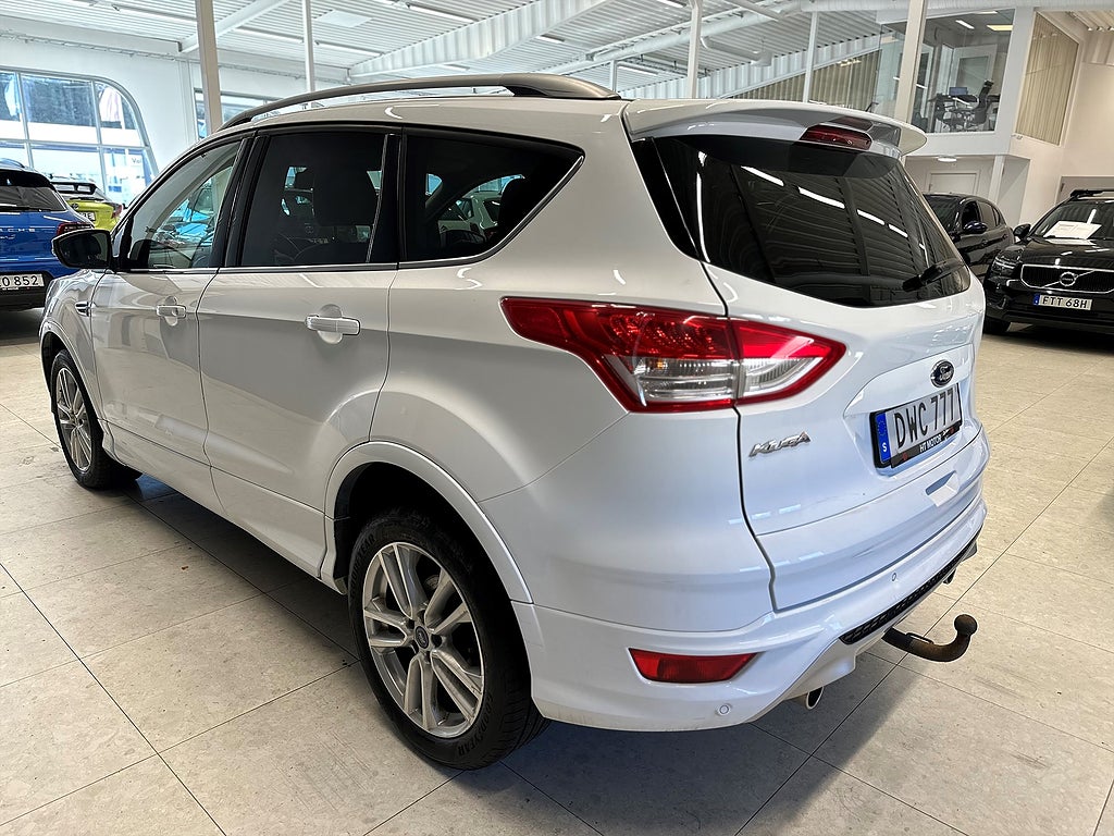 Ford Kuga 2.0 TDCi AWD Powershift 180HK/DRAG/D-VÄrm/Kamrem Bytt