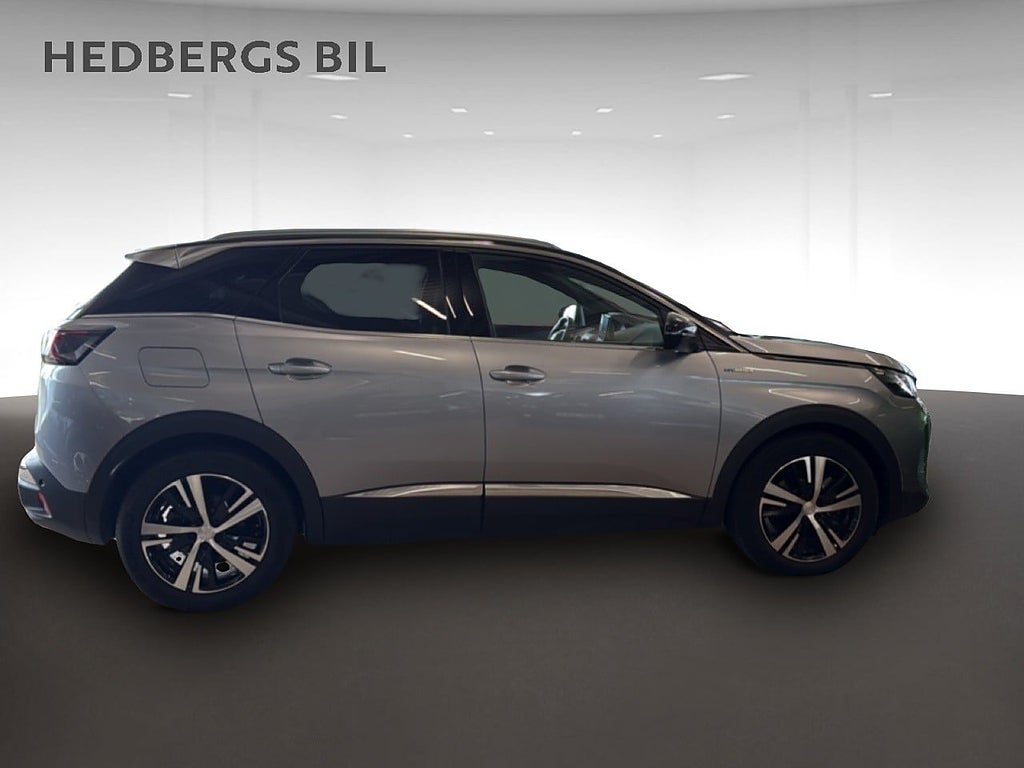 Peugeot 3008 GT HYBRID4 300H thumbnail