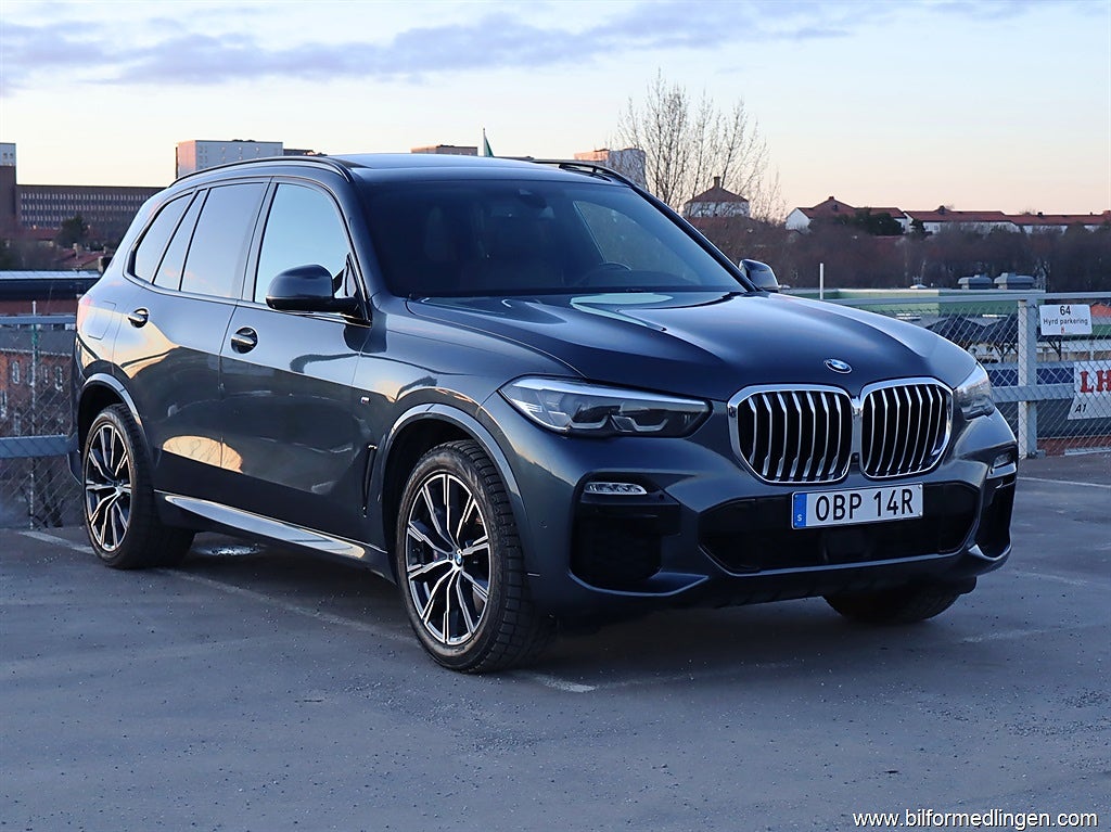 BMW X5 xDrive40i 340hk M Sport Pano Komfortstolar