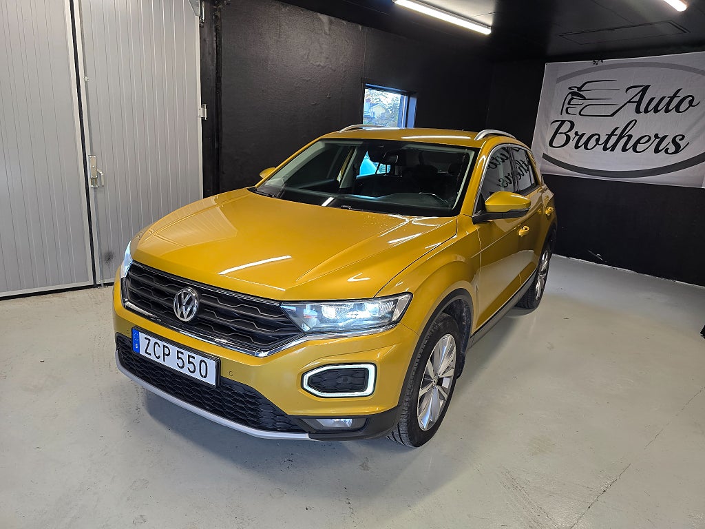 Volkswagen T-Roc 1.0 TSI Pluspaket Carplay Drag   Euro 6
