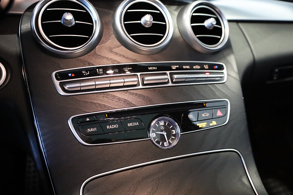 Mercedes-Benz C 220 d 4MATIC 7G-Tronic AMG Line Navi Kamera Burmester