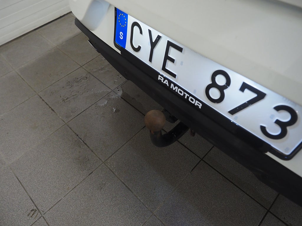 Volvo V40 D3 Geartronic Summum Drag Kamera D-Värm Skinn 2014