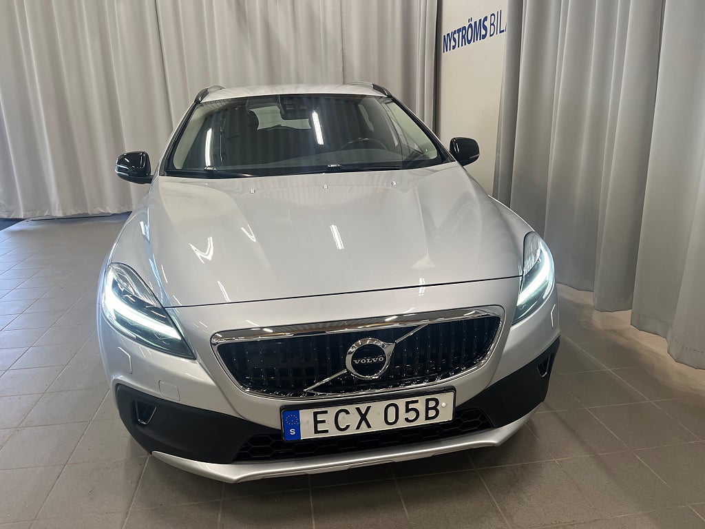 Volvo V40 Cross Country D3 Geartronic Pro Edition Drag VOC Backkamera thumbnail
