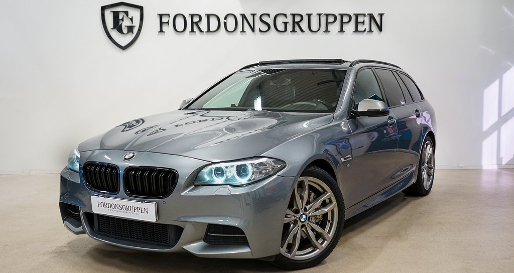 BMW M550 d xDrive Touring M Sport / Pano / Drag / Värmare 