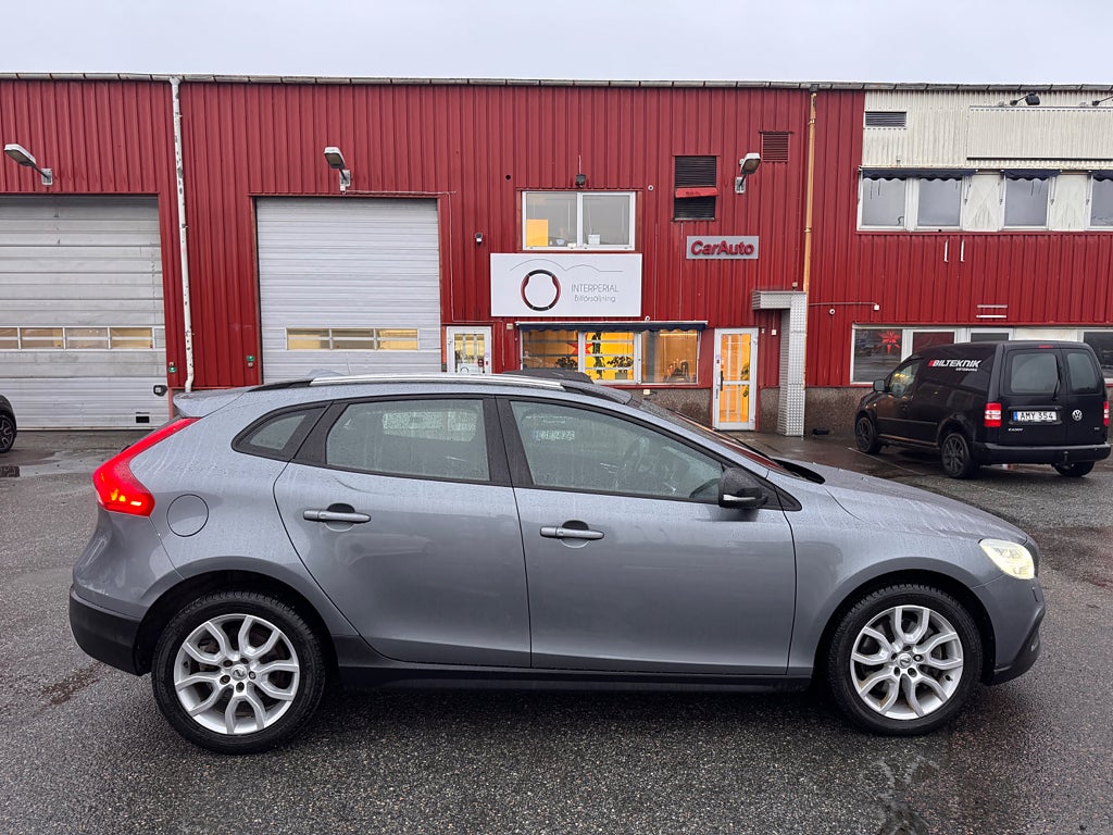 Volvo V40 Cross Country T3 Geartronic Advanced Edition