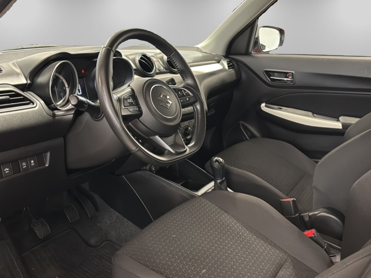 Suzuki Swift Hybrid 83hk Farthållare 2020, bild 7/40