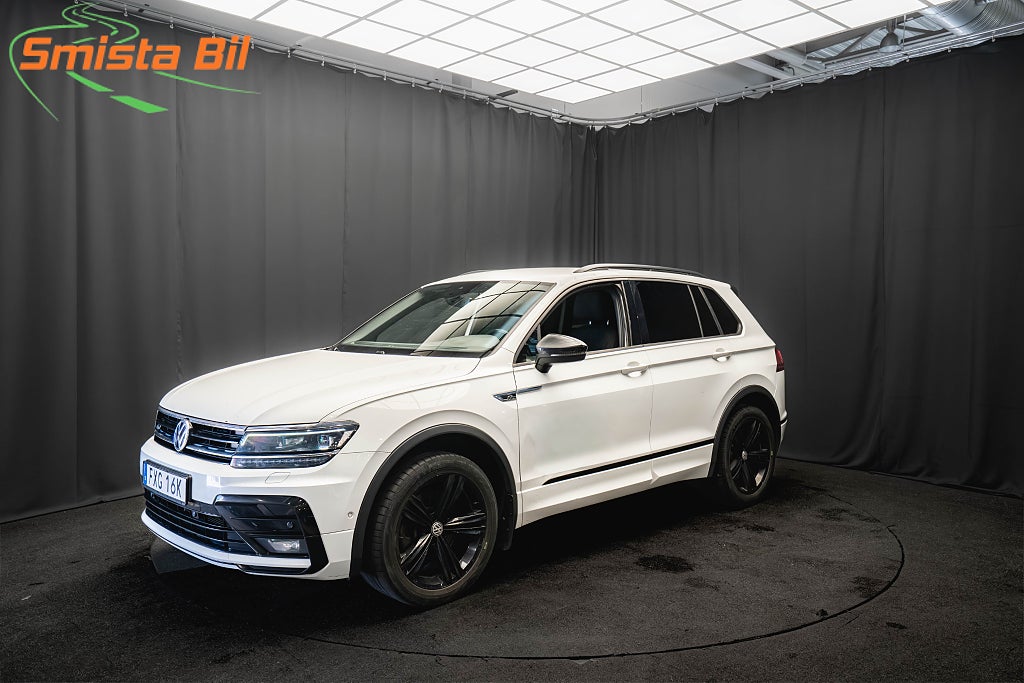 Volkswagen Tiguan TDI 4M R-Line BLACK D-VÄRMARE DRAG KAMERA COCKPIT MOMS
