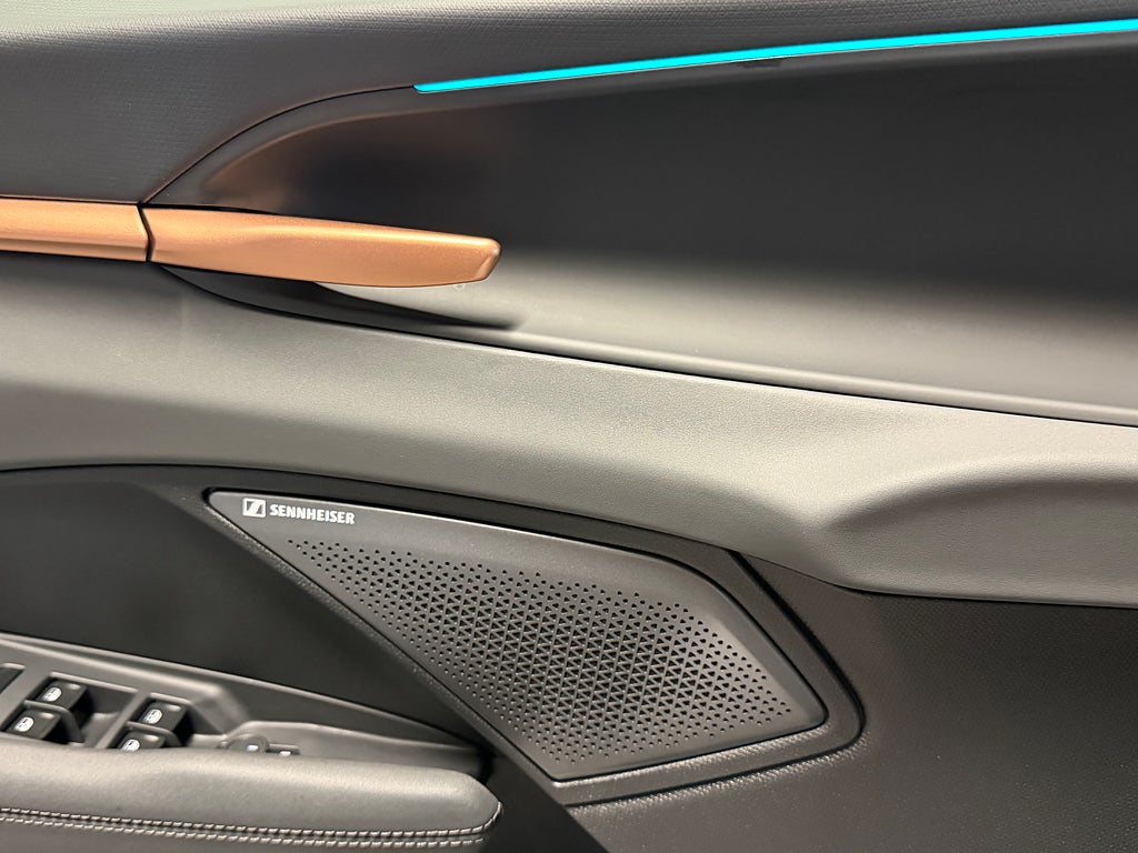 Cupra Terramar e-Hybrid 204 HK DRAG ada-fart B- kamera Värmare Carplay bild 23