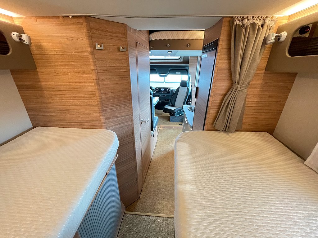 Weinsberg CaraCompact Suite / Taksäng /MB / Litium /B-kort / - Weinsberg