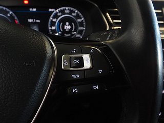 Kombi Volkswagen Passat 22 av 25