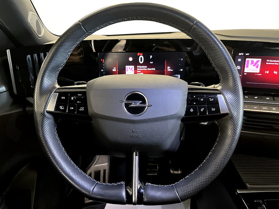 Bild på Opel Astra 5D GS-Line 1.2 PT 130hk Aut P-SENSORER CARPLAY