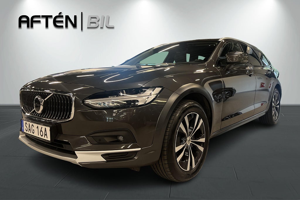 Volvo V90 Cross Country B4 AWD Advanced SE 197hk - Dragkrok, Harman/Kardon