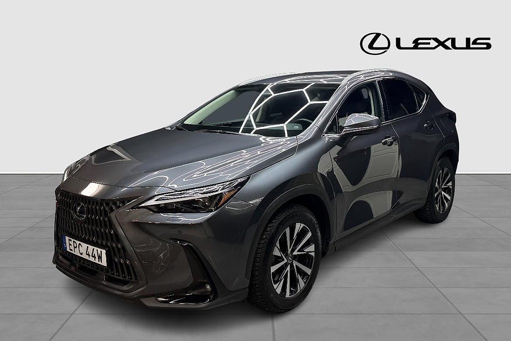 Lexus NX 450h+ BUSINESS PLUS DRAG V-HJUL