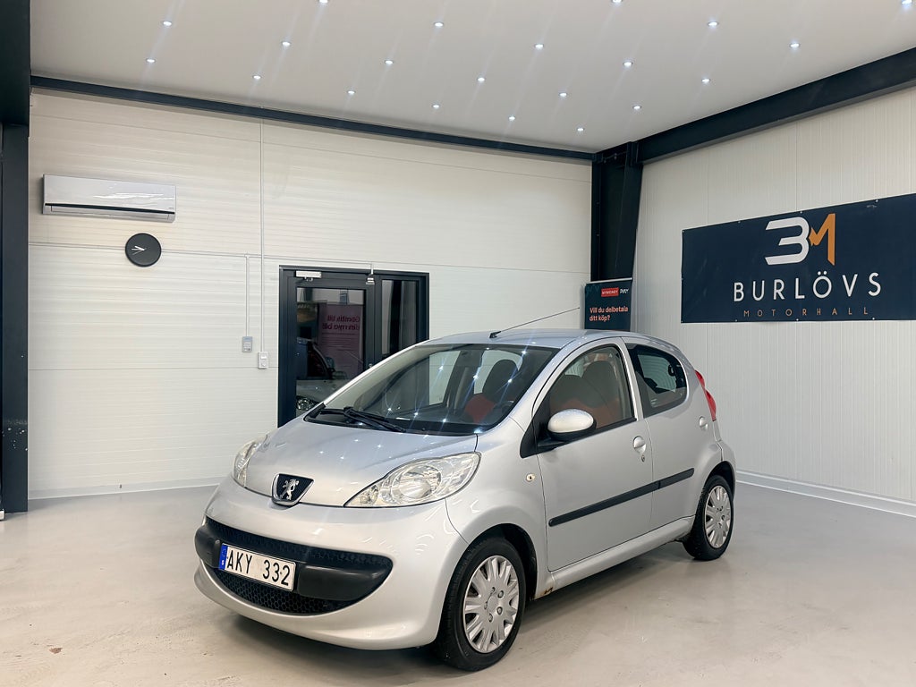 Peugeot 107 1.0 Endast Lågmilare och  360kr Årsskatt 