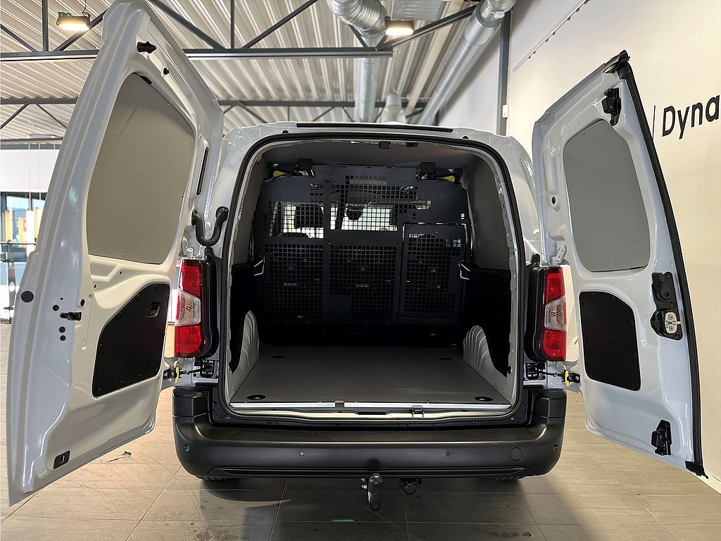 Bild på Opel Combo Crew Cab 130hk Aut - DEMO