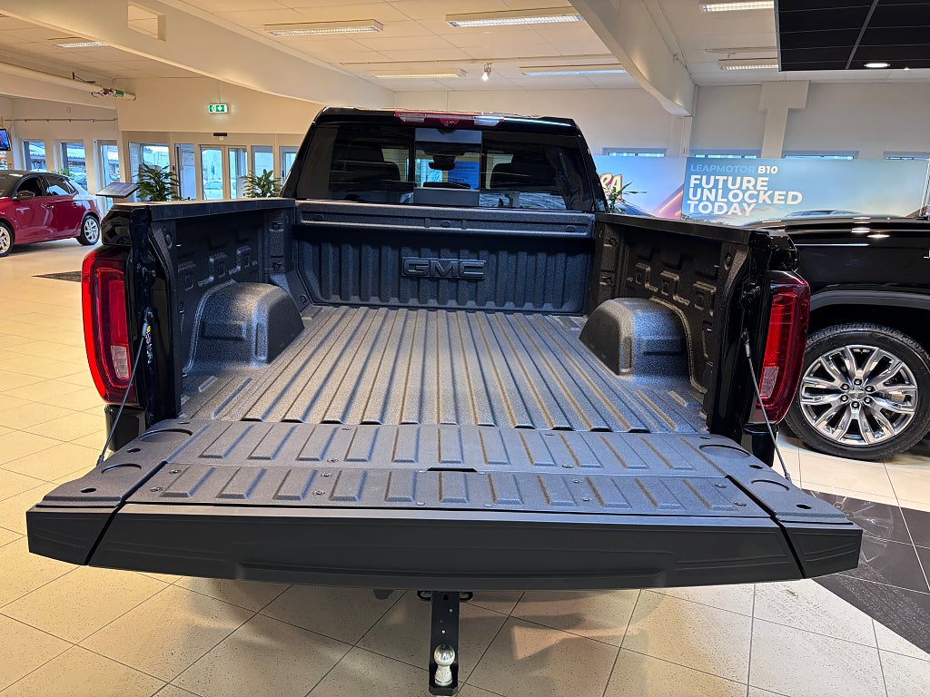 GMC Denali 2026 - miniatyr 19