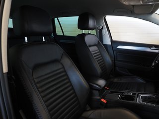Kombi Volkswagen Passat 10 av 24