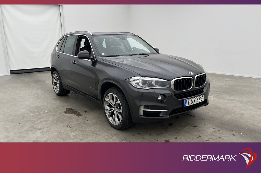 BMW X5 xDrive30d 7-Sits Pano H/K HUD Fjärr-värm Komfort-stol