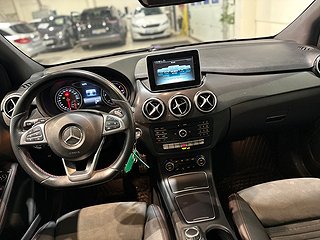 Mercedes-Benz B 200 d 4M AMG Sport Pano Drag Kamera MoK SoV